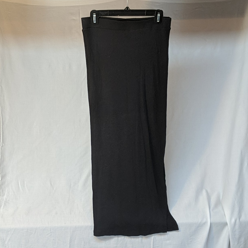 Chelsea & Violet maxi skirt black